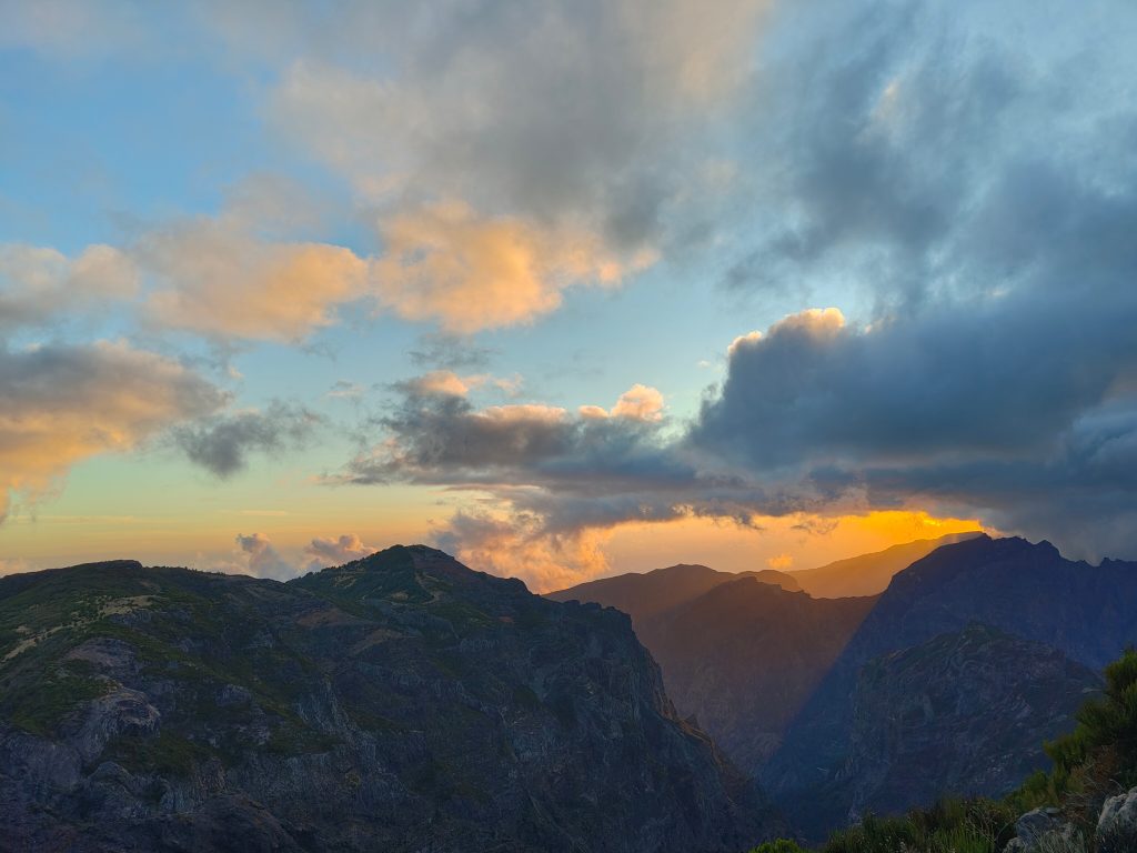 Sunset view from Pico do Arieiro, Madeira